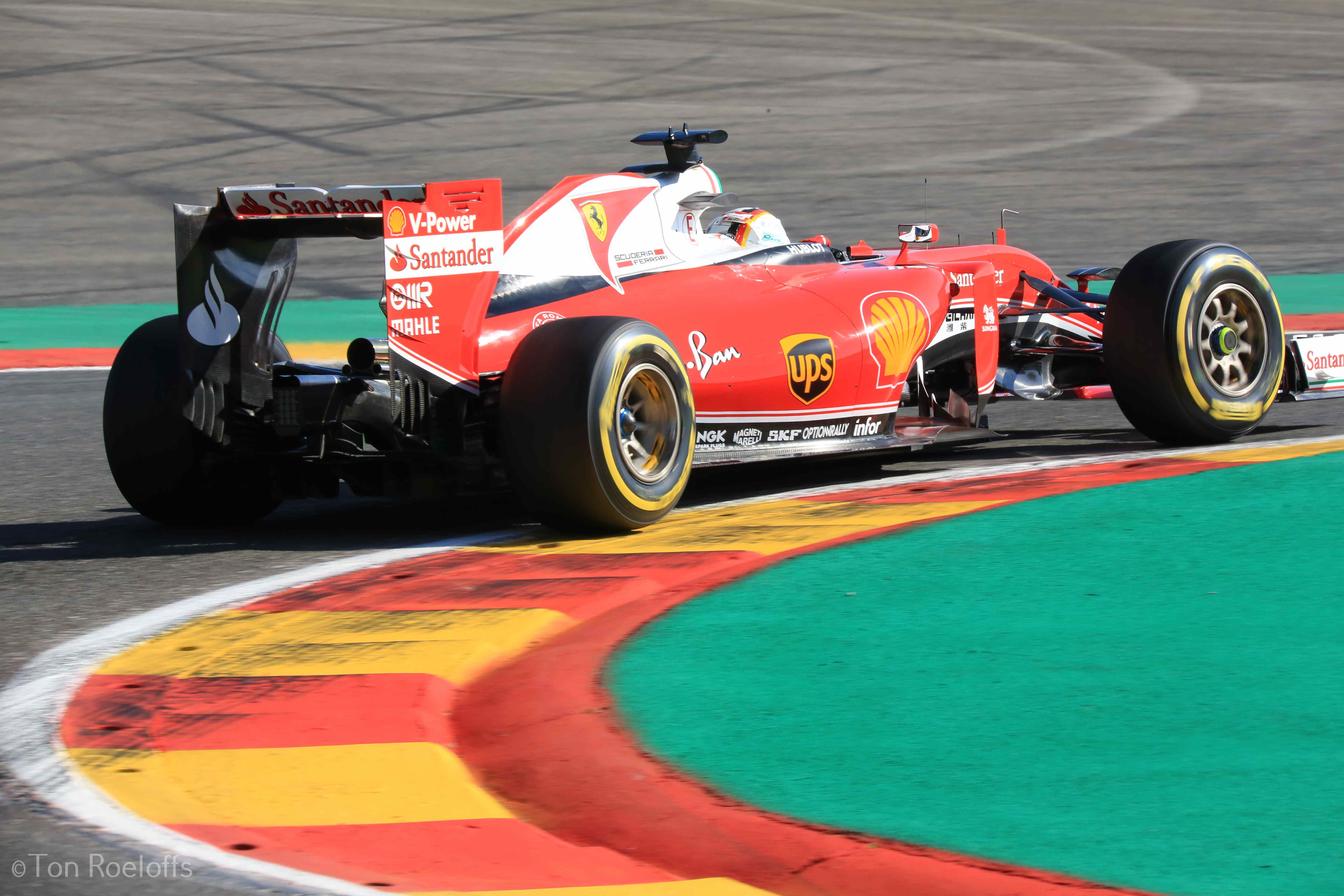 Vettel verremt zich